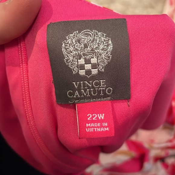 NWT Vince Camuto Women's Floral Printed Ity Maxi Dress in Pink Multi. - Picture 9 of 13